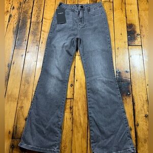 NWT FITJEANS Women’s Large (26x30) Flared Black Dark Washed Denim Stretch Pants
